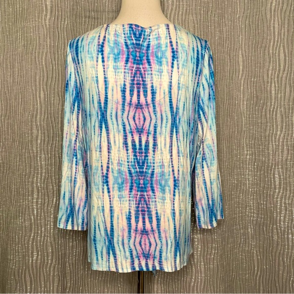 Chico’s Tie Front Tie-Dye tee - Picture 5 of 10